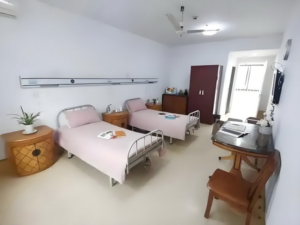 黑暗圣裁